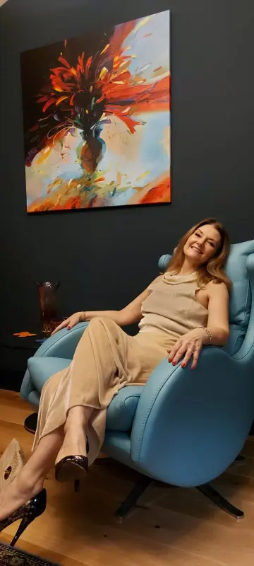 Lisa relaxing