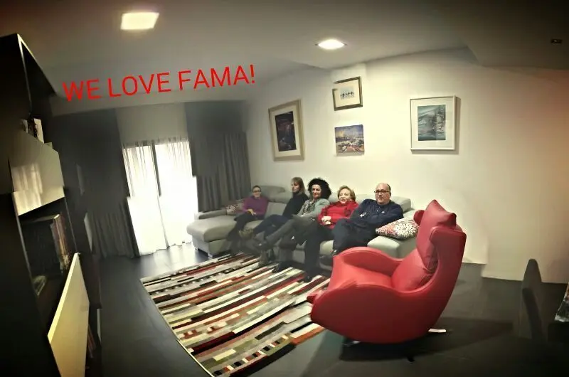 We Love Fama Sofa's