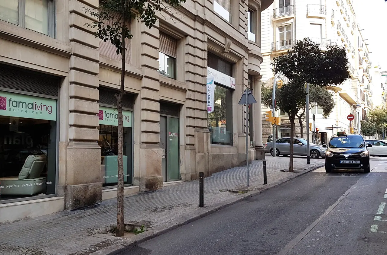 Imagenes tienda Famaliving Barcelona Muntaner