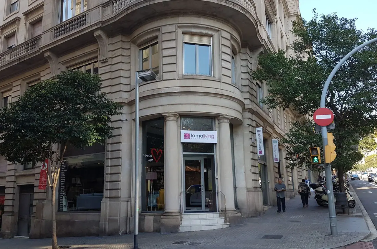 Imagenes tienda Famaliving Barcelona Muntaner