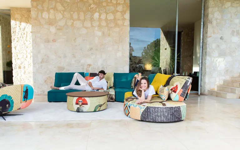 Arianne-Plus-sofa-fama-2022-baja-28