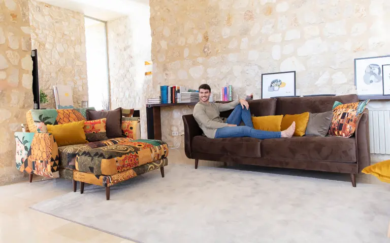 Helsinki sofa 2022 baja 05