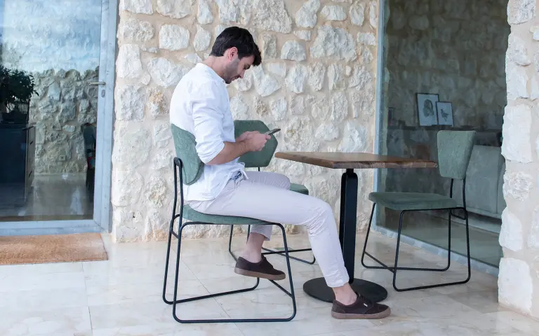 planet chair sillas 2022 24