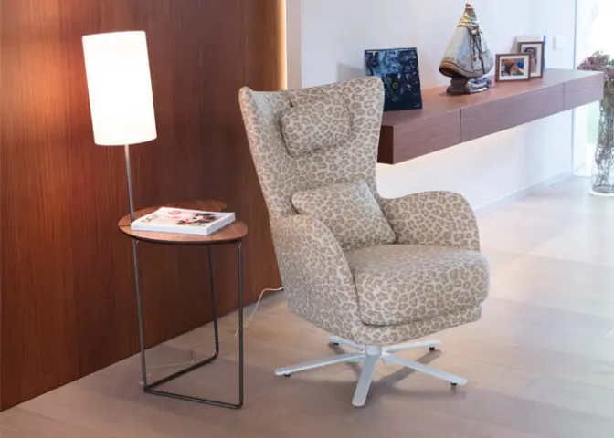 Conectable mesa Fama 2020 - Miniatura