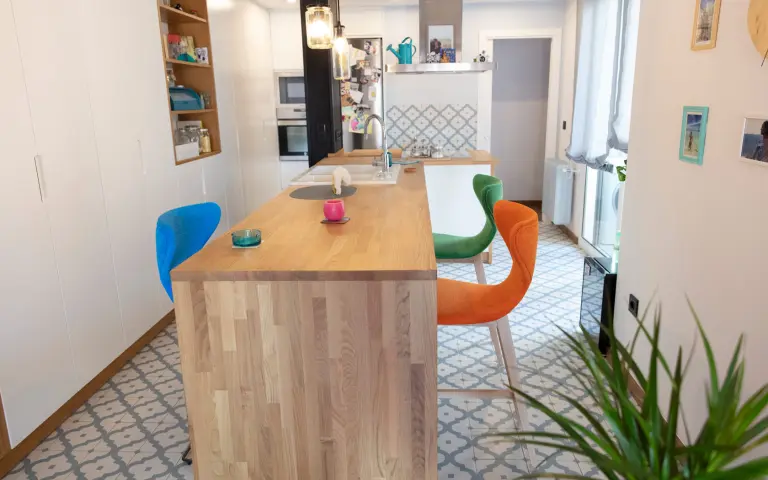 Helga taburete Fama 2020 09