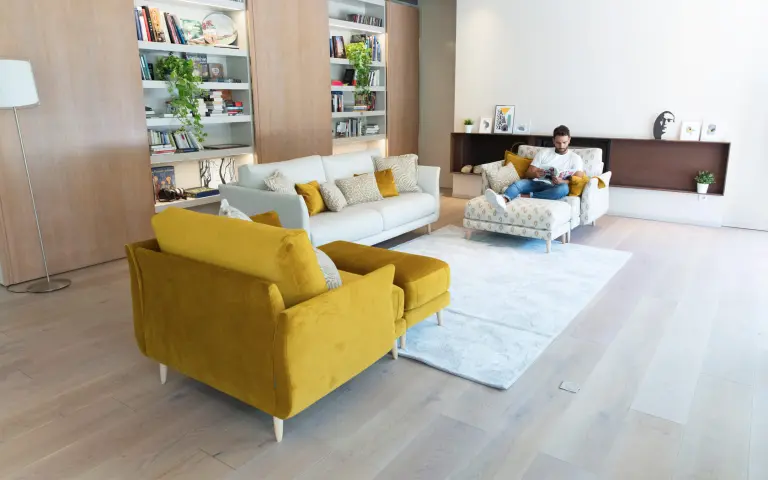 Helsinki sofa Fama 2020 04