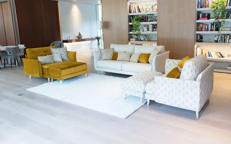 Helsinki sofa Fama 2020 06