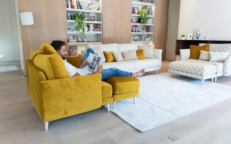 Helsinki sofa Fama 2020 08