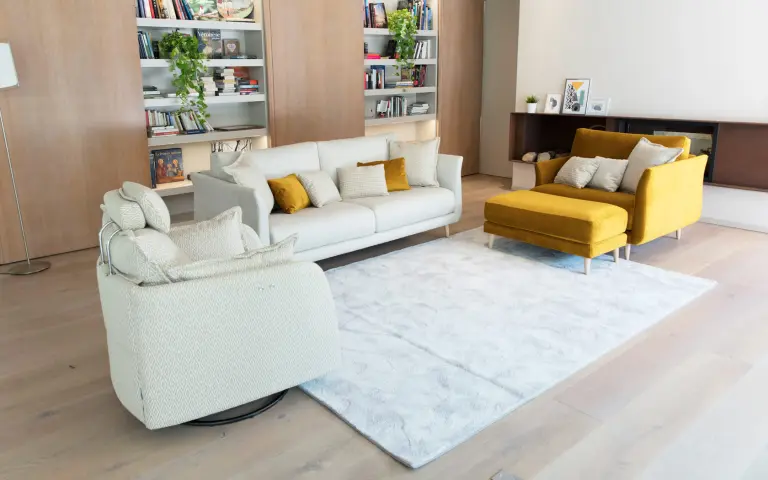 Helsinki sofa Fama 2020 09