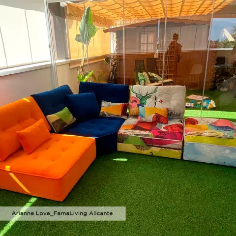 Arianne love en terraza famaliving Alicante