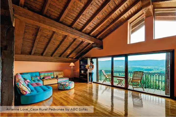 Arianne Love casa rural pedronea ABC sofas