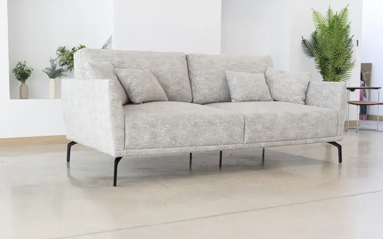 Tessuto Niza di Fama in grigio chiaro semi-liscio