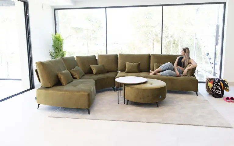 Velsatis terciopelo sofa Fama