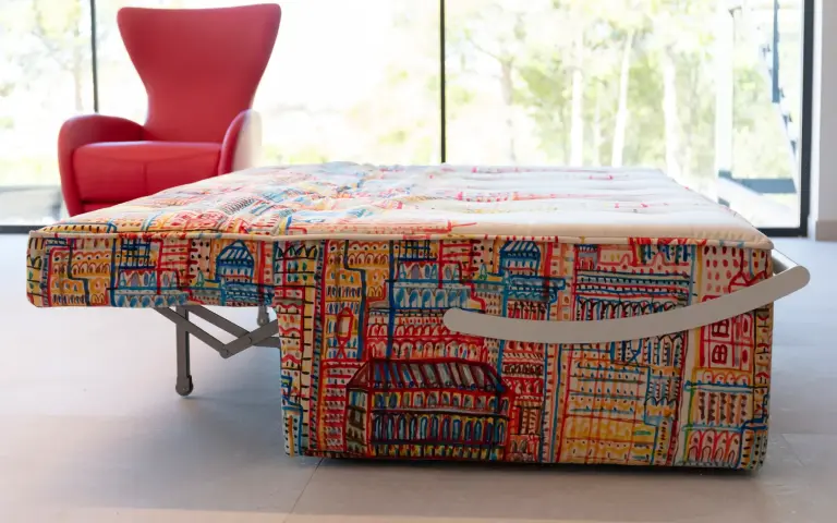 Indy sofa bed with Mariscal pattern
