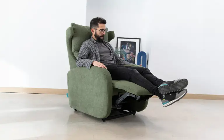 Design de fauteuil powerlift Kim