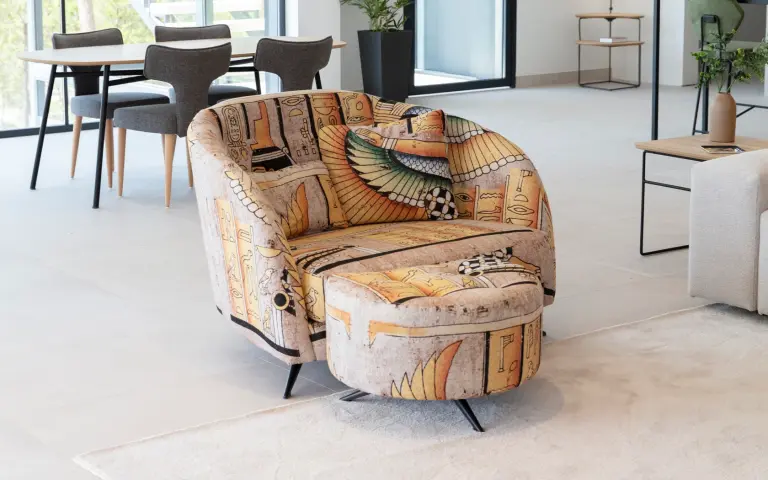 sillón grande con puff