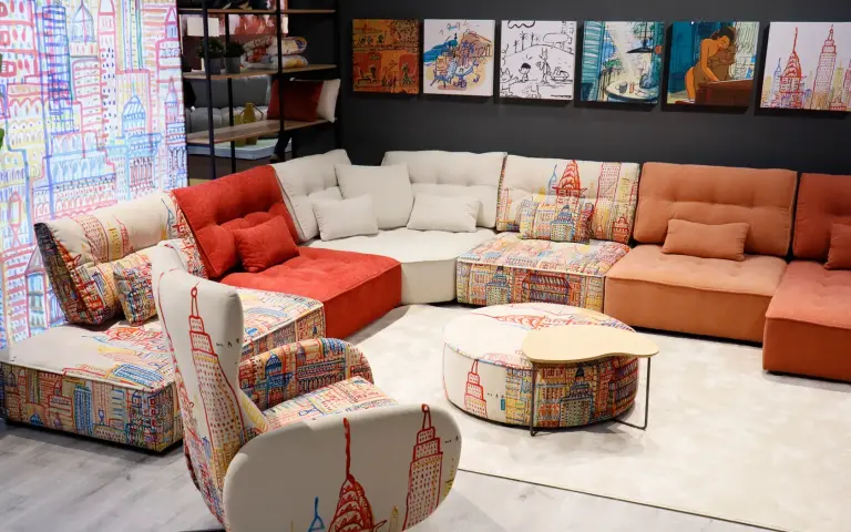 Collection de tissus d'ameublement Mariscal x Fama pour canapés et fauteuils