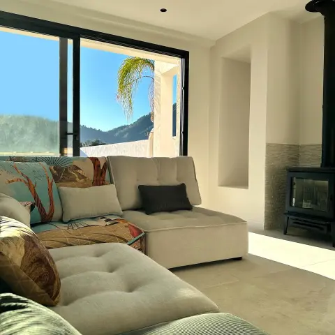 Arianne Love | Famaliving Xativa