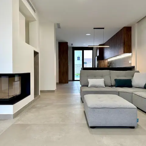 Arianne Love | Smartt Mobiliari