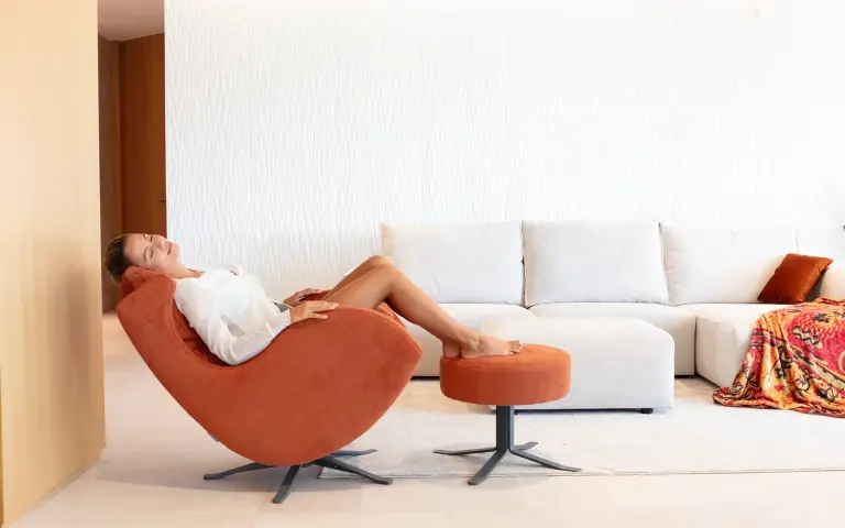 Fotoliu Lenny, design culoare portocalie