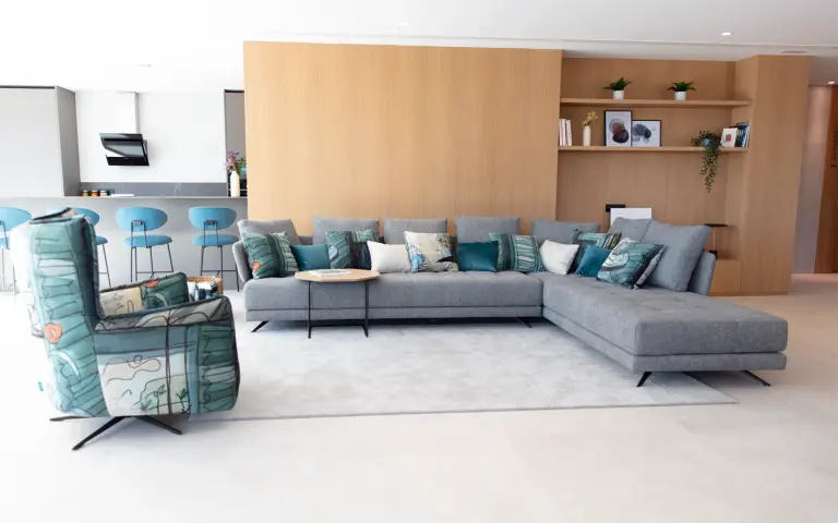 Canapea modulară Pacific cu design chaise longue